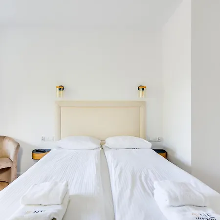 Hello By Oneapartments Daire *